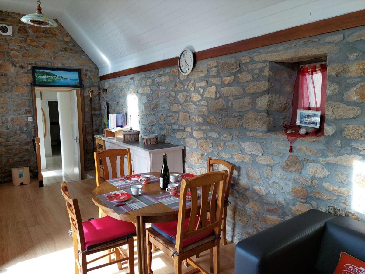 Holiday Home In Plouarzel Экстерьер фото
